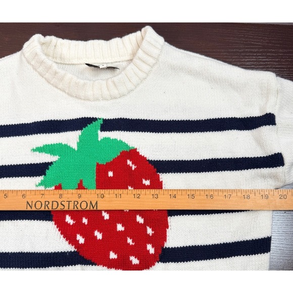 Cropped Strawberry Motif Sweater M Cream Black Striped Knit Cottagecore Coquette - Picture 6 of 8